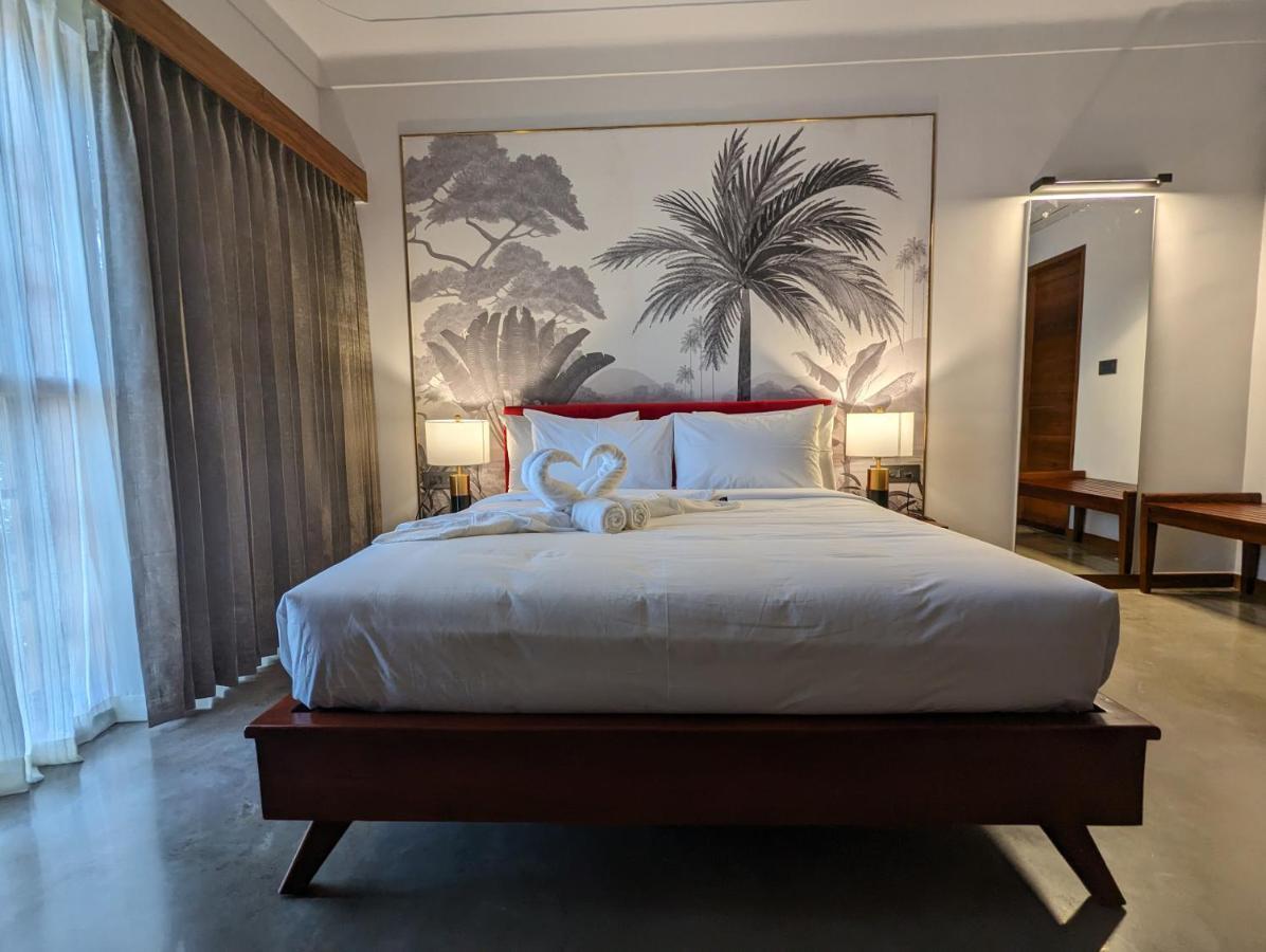 Prasanthi Hotel كولاّم المظهر الخارجي الصورة