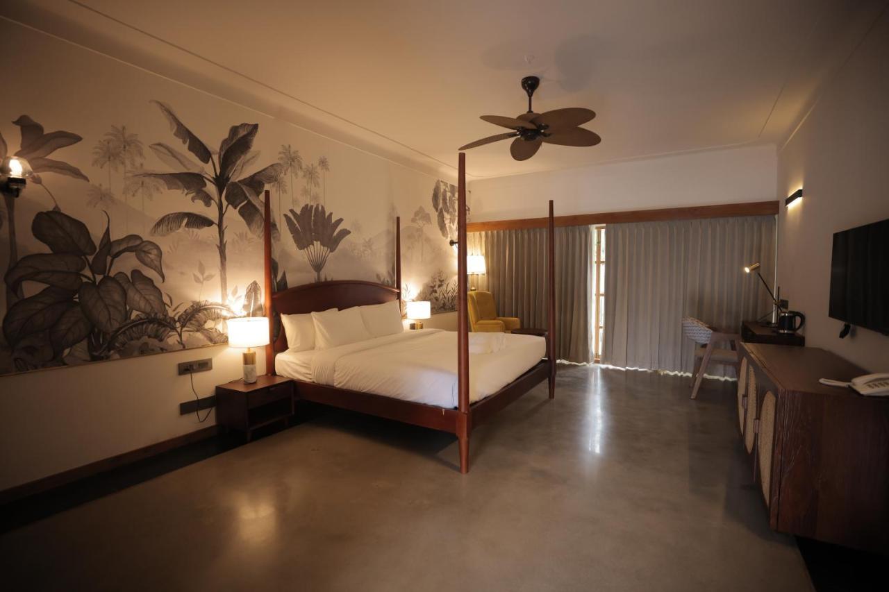 Prasanthi Hotel كولاّم المظهر الخارجي الصورة